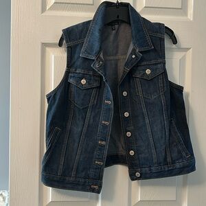 jean vest